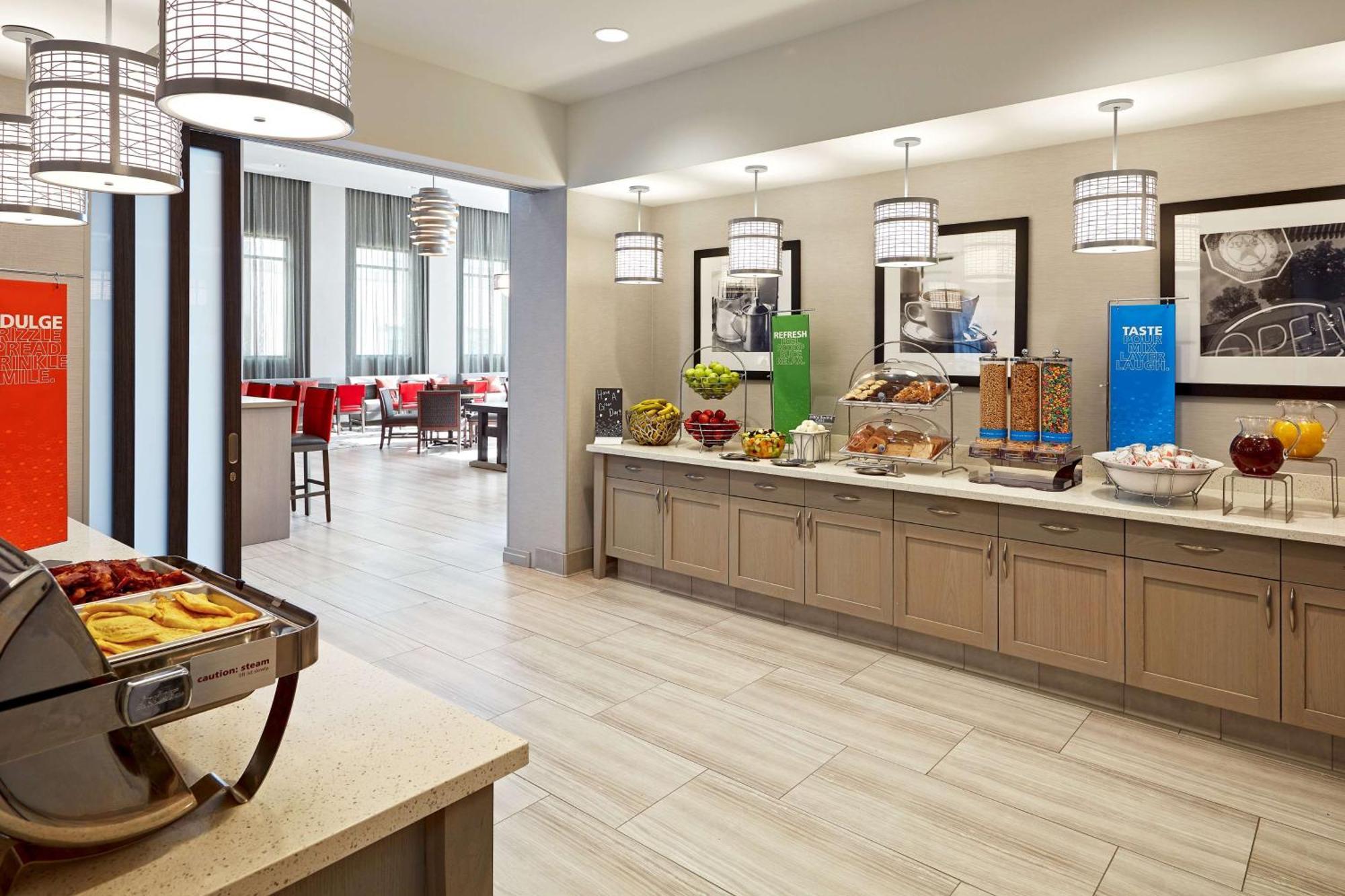 Hampton Inn Long Beach Airport, Ca Buitenkant foto