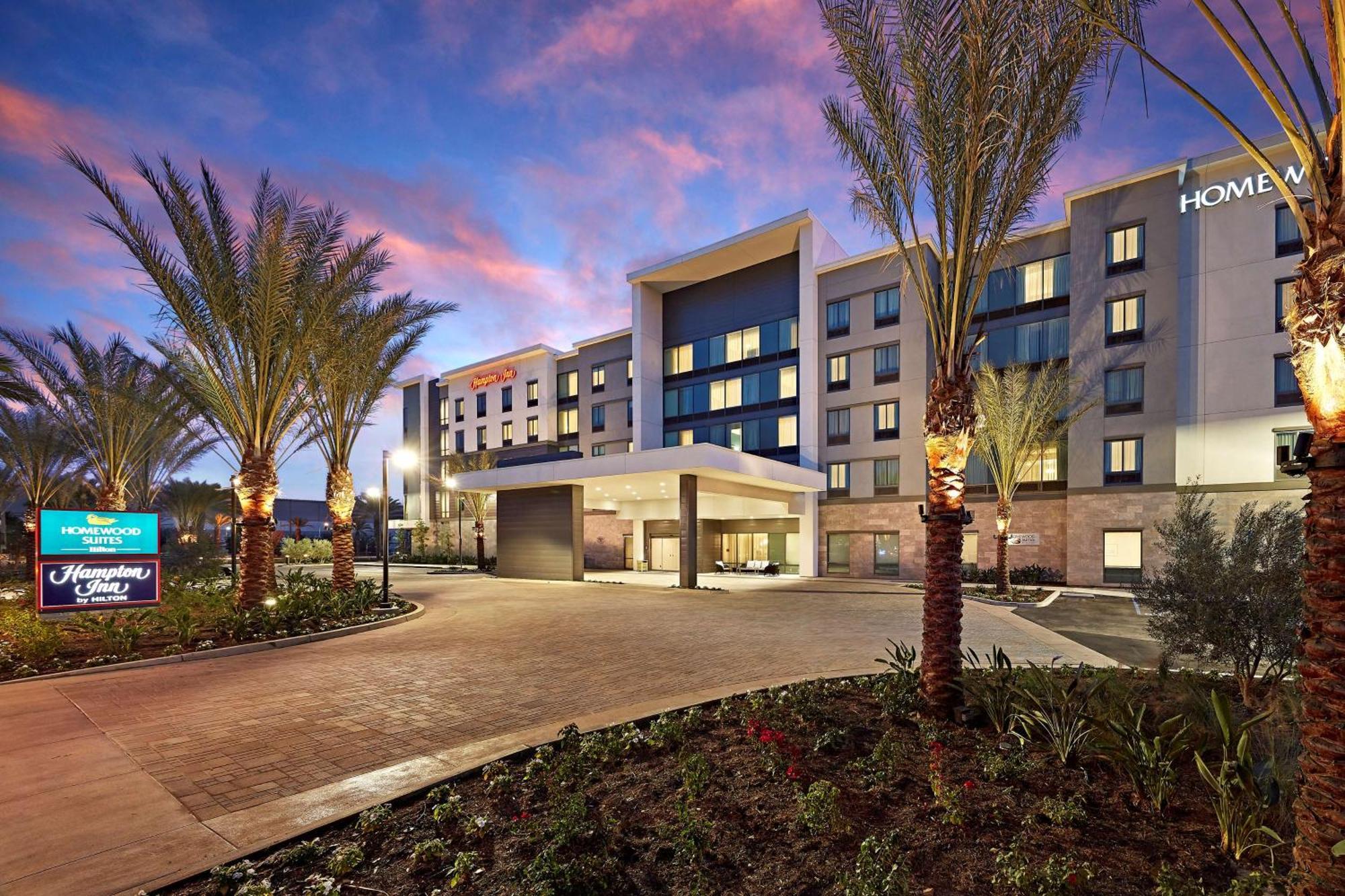 Hampton Inn Long Beach Airport, Ca Buitenkant foto