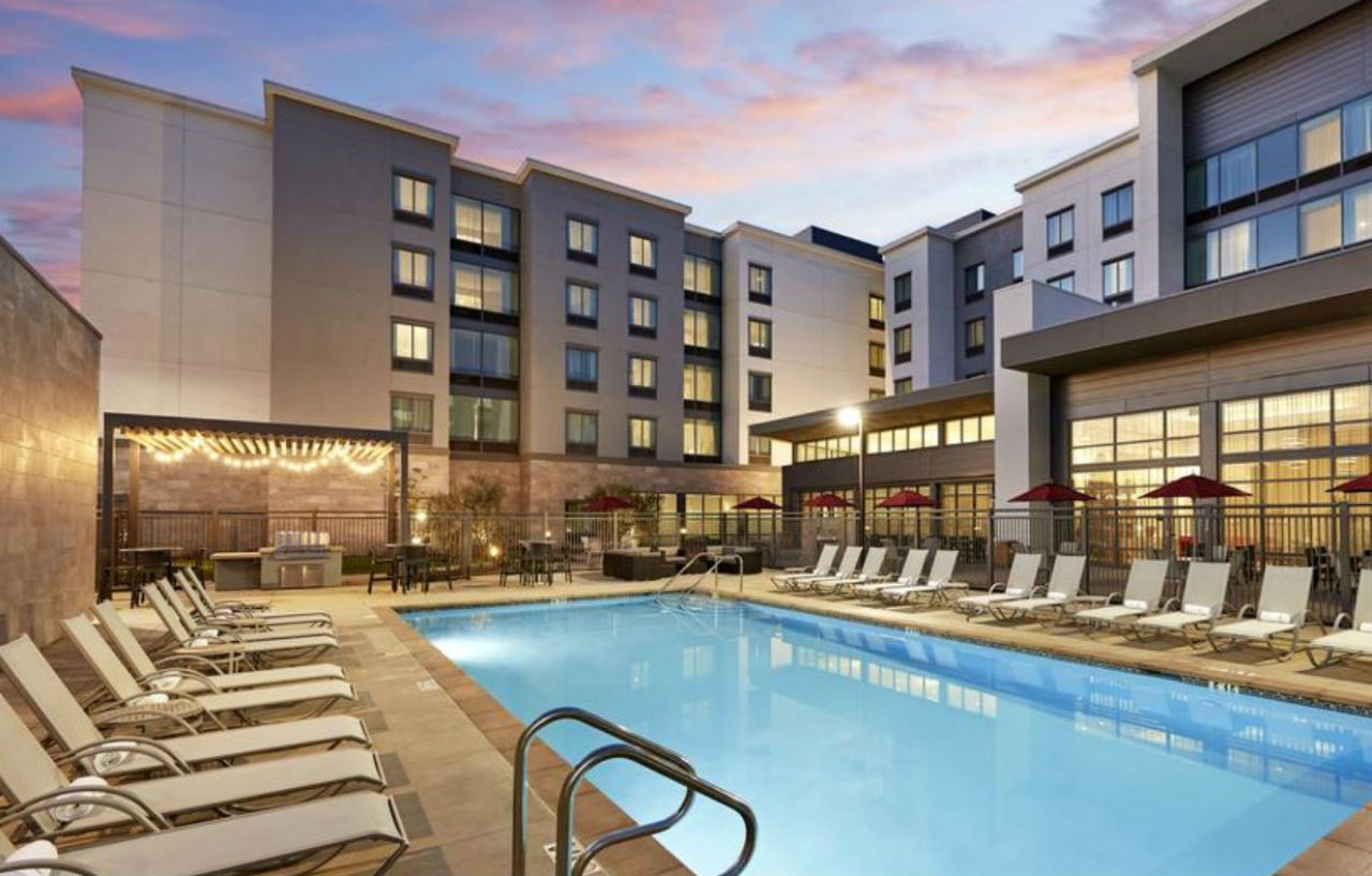 Hampton Inn Long Beach Airport, Ca Buitenkant foto